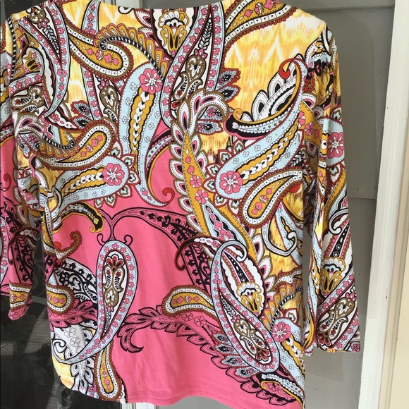 Woman top Chico’s top medium size 8 in ladies beautiful spring colors - Picture 10 of 16